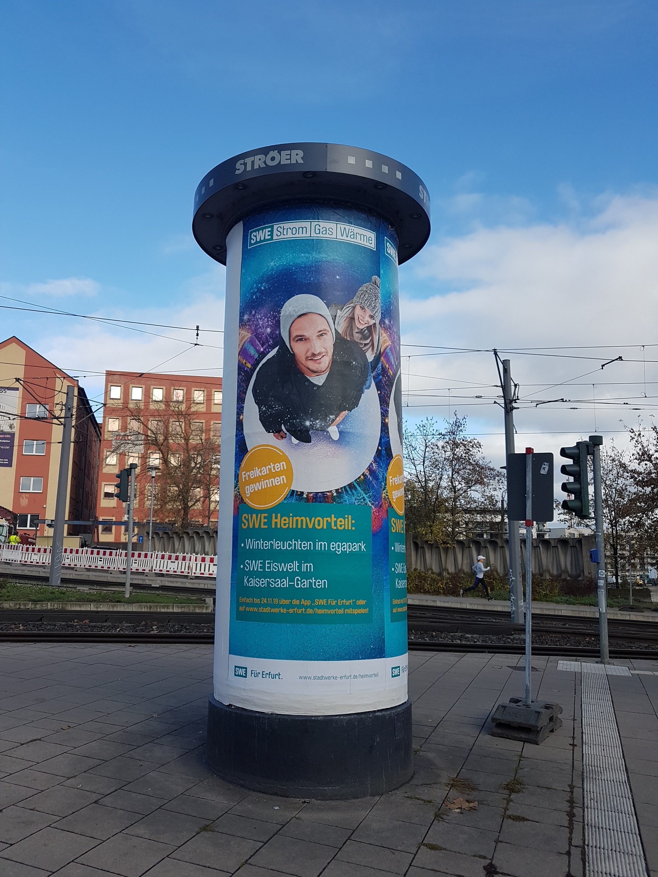 Plakatwerbung auf Litfaßsäule